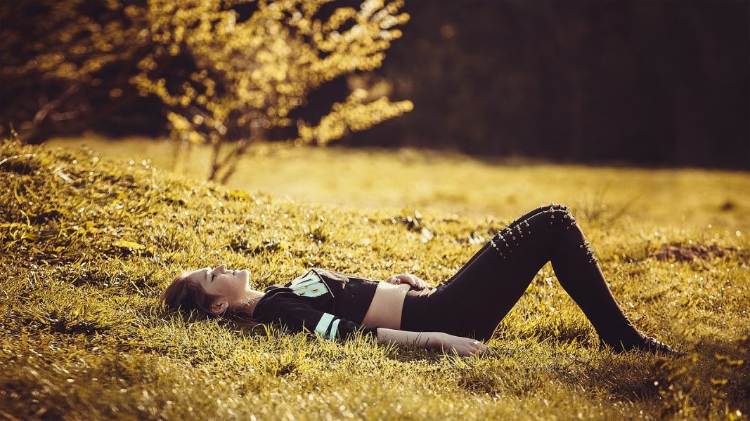 girl lying on the grass, girl, legs-1741487.jpg